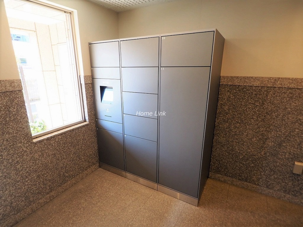 ローヤルシティ東武練馬第3　宅配ボックス